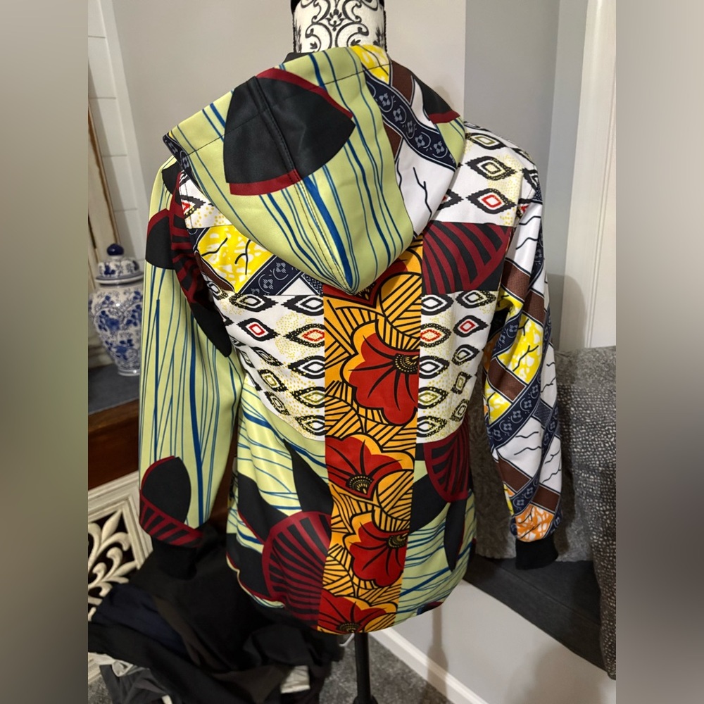 Multicolor Patterned Women's Jacket Size Small - image 4